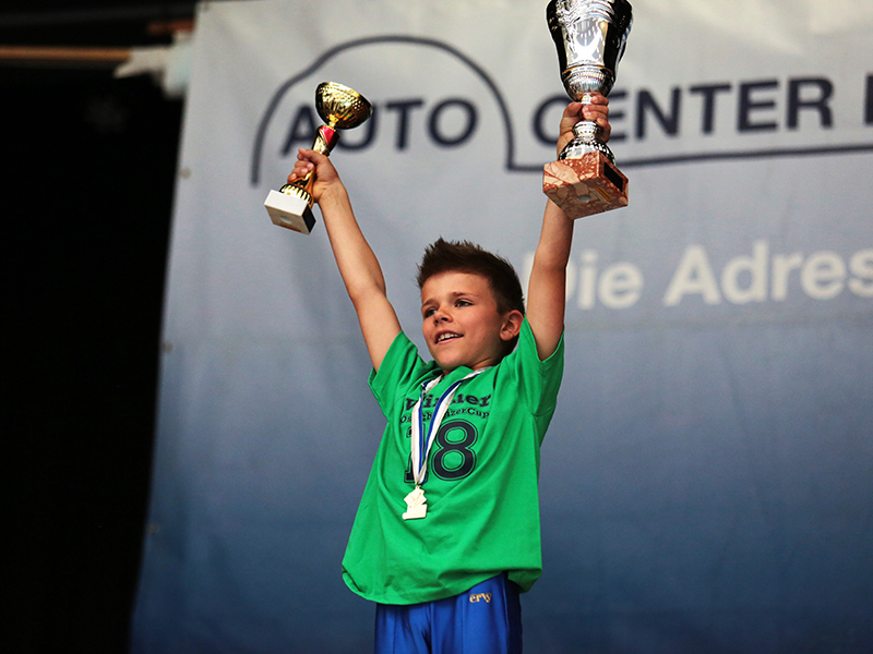 Erfolgreiches Pfingstwochenende der Bündner Kunstturner